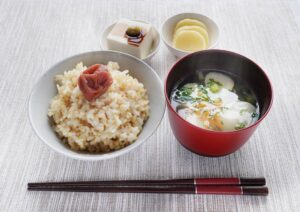 おすすめ玄米6選｜美味しい玄米を選ぶコツや食事に玄米を取り入れる際の注意点も紹介